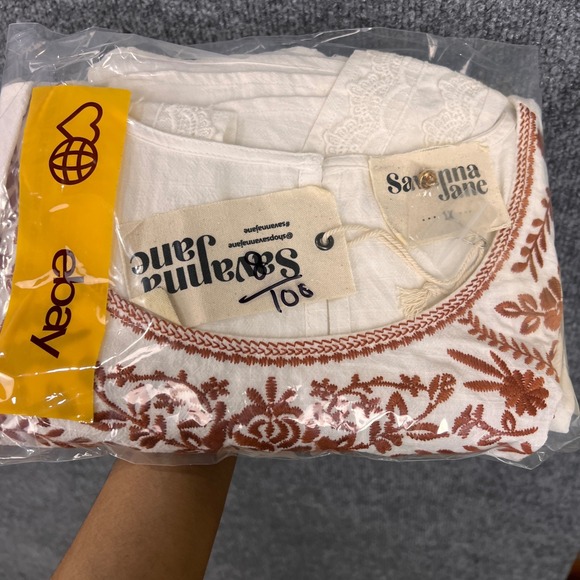 NEW Savanna Jane Embroidered Lace Trim White Cotton Boho Tunic Top Plus Size 1X - Picture 9 of 9